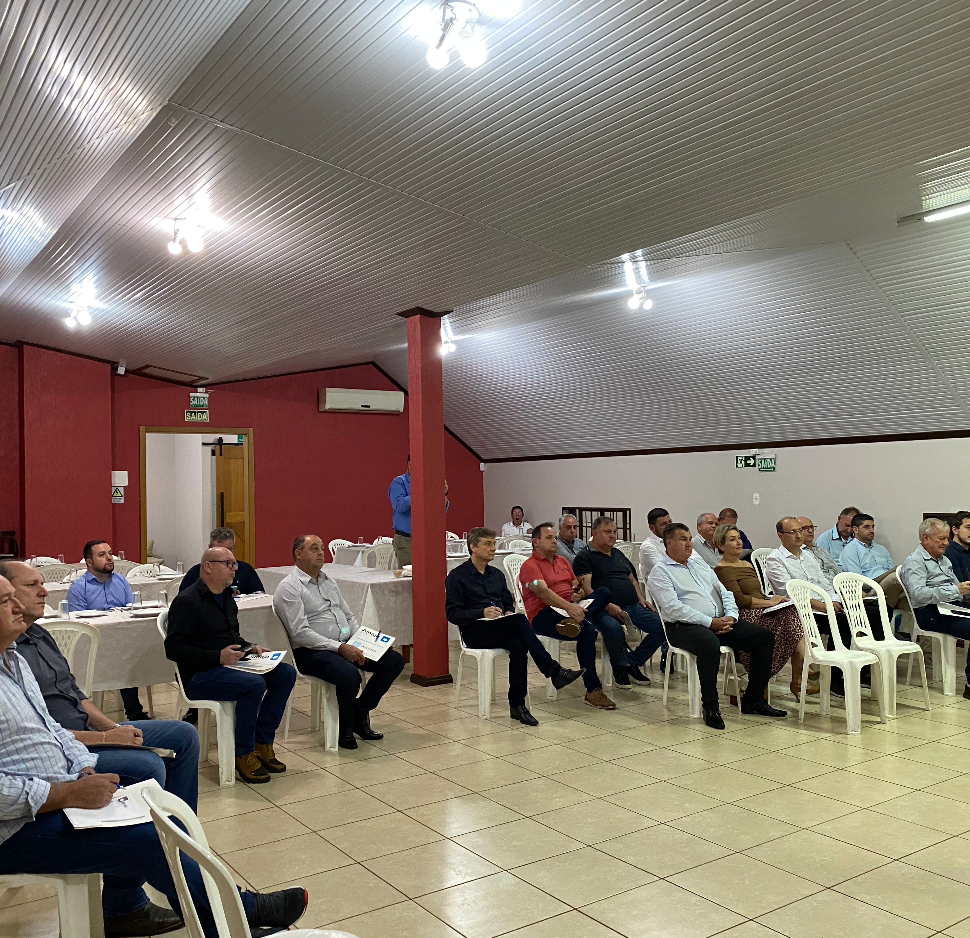 Reunião com os prefeitos eleitos